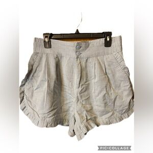 NWOT Who What Wear Gray High Waist Shorts with Elastic Waistband